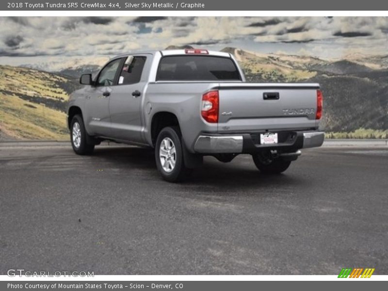 Silver Sky Metallic / Graphite 2018 Toyota Tundra SR5 CrewMax 4x4