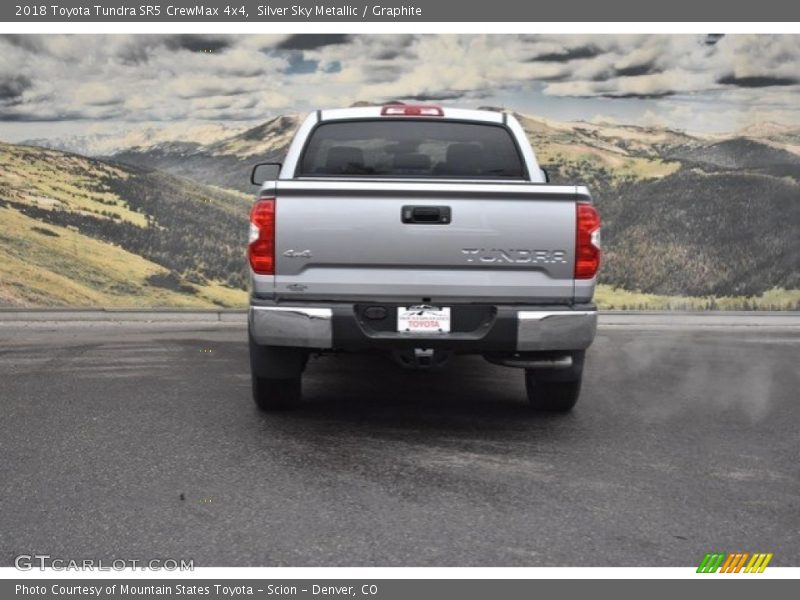 Silver Sky Metallic / Graphite 2018 Toyota Tundra SR5 CrewMax 4x4
