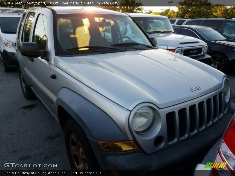 Bright Silver Metallic / Medium Slate Gray 2007 Jeep Liberty Sport