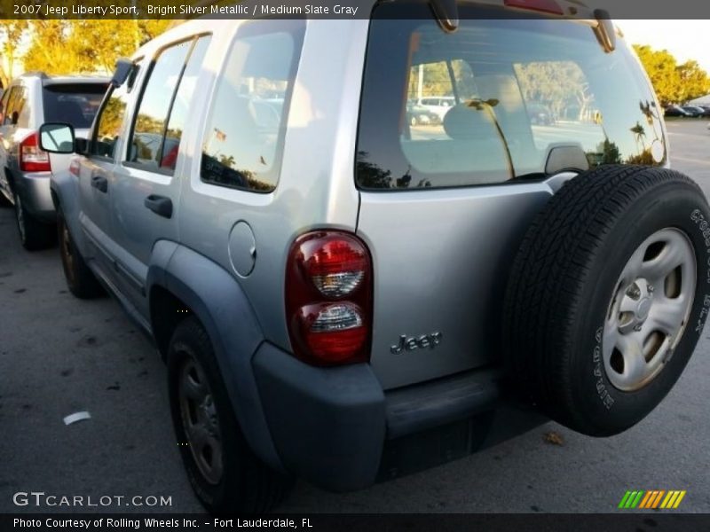Bright Silver Metallic / Medium Slate Gray 2007 Jeep Liberty Sport