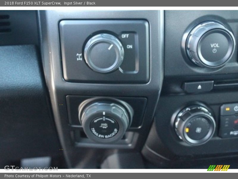 Ingot Silver / Black 2018 Ford F150 XLT SuperCrew