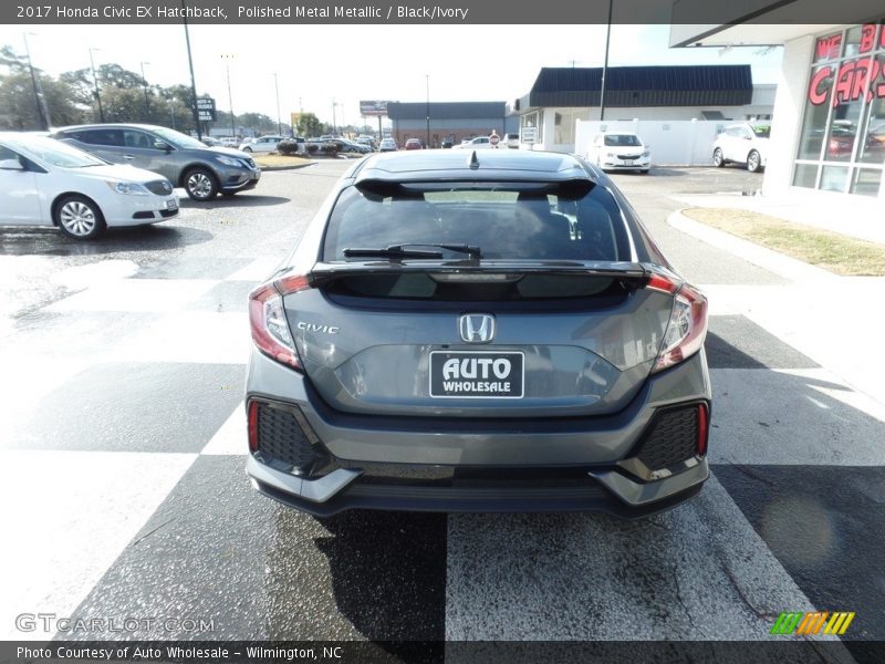 Polished Metal Metallic / Black/Ivory 2017 Honda Civic EX Hatchback