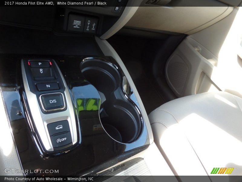 White Diamond Pearl / Black 2017 Honda Pilot Elite AWD