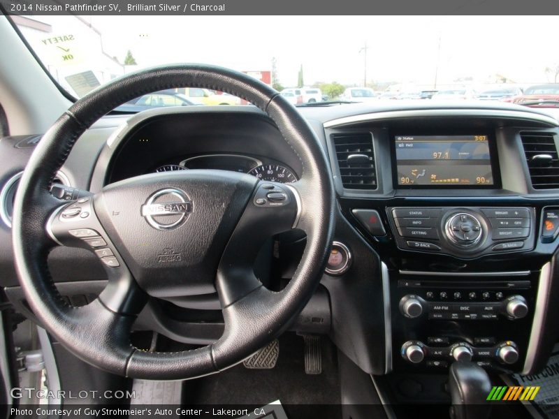 Brilliant Silver / Charcoal 2014 Nissan Pathfinder SV