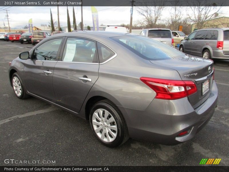 Gun Metallic / Charcoal 2017 Nissan Sentra S