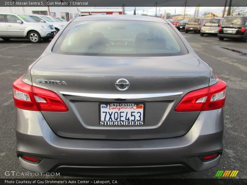 Gun Metallic / Charcoal 2017 Nissan Sentra S