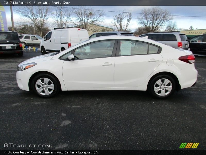 Snow White Pearl / Gray 2017 Kia Forte LX