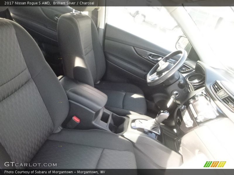Brilliant Silver / Charcoal 2017 Nissan Rogue S AWD