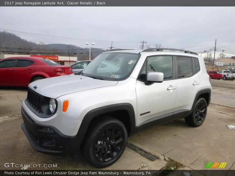 Glacier Metallic / Black 2017 Jeep Renegade Latitude 4x4