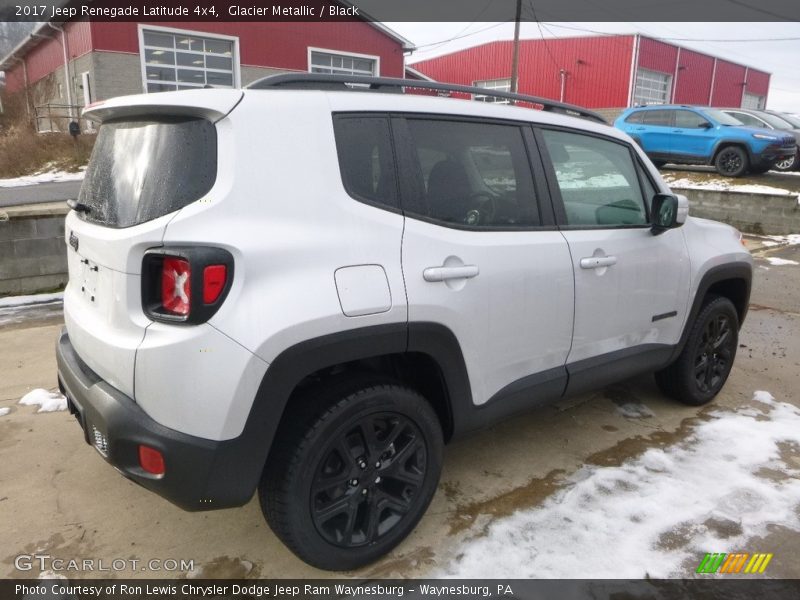 Glacier Metallic / Black 2017 Jeep Renegade Latitude 4x4