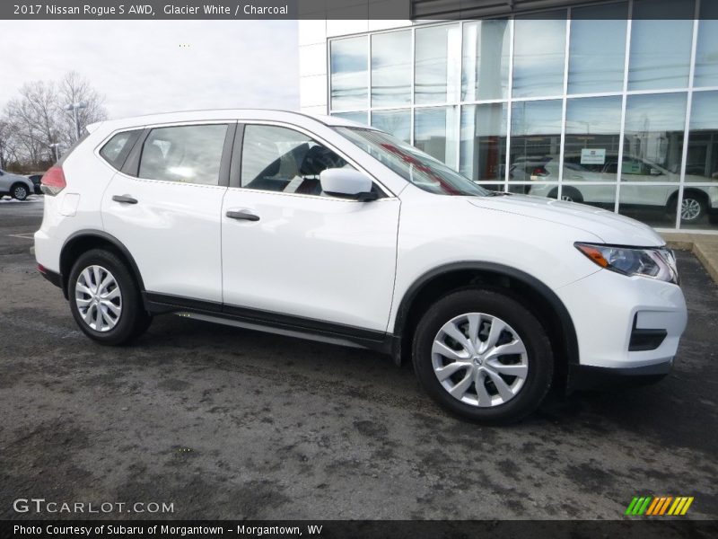 Glacier White / Charcoal 2017 Nissan Rogue S AWD