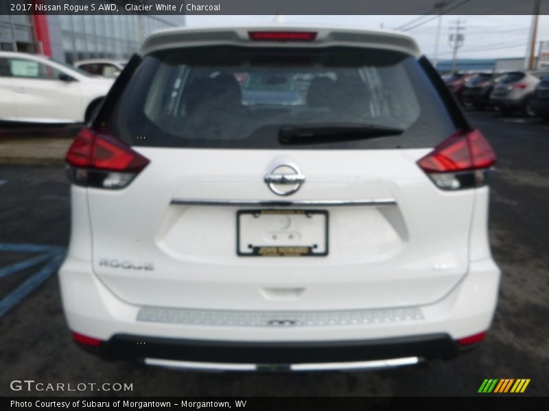 Glacier White / Charcoal 2017 Nissan Rogue S AWD