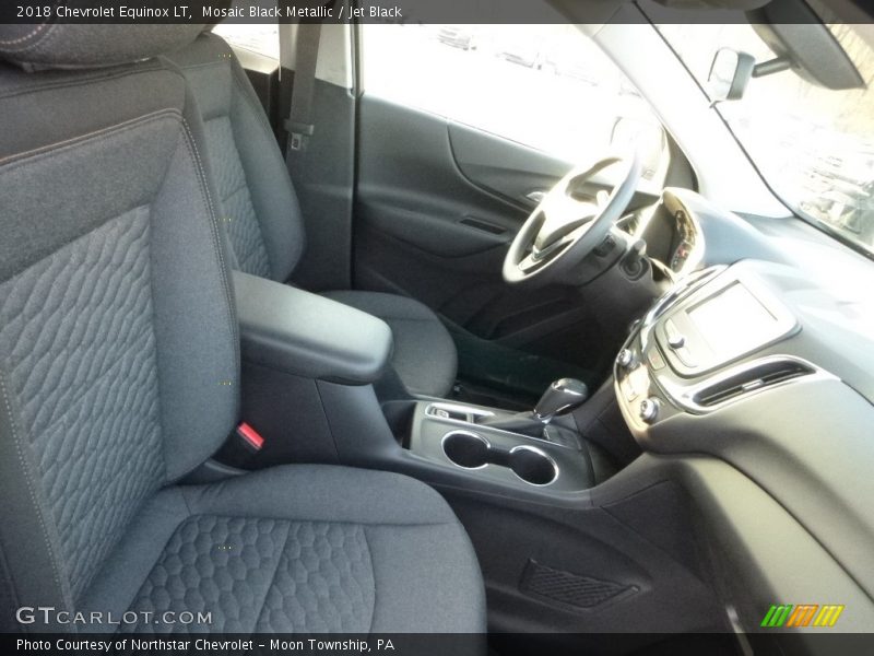 Mosaic Black Metallic / Jet Black 2018 Chevrolet Equinox LT