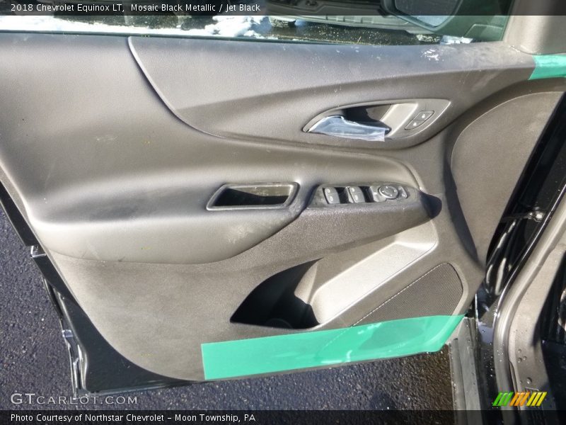 Mosaic Black Metallic / Jet Black 2018 Chevrolet Equinox LT