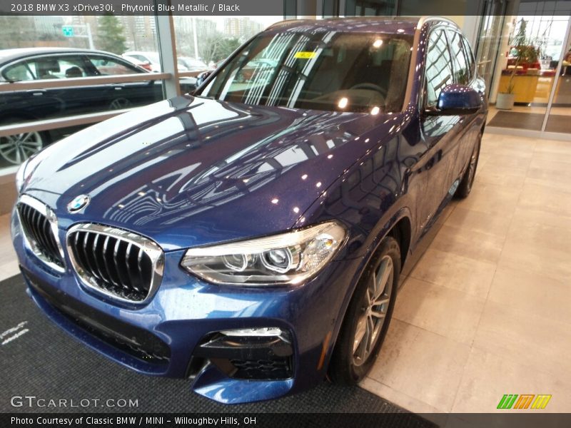 Phytonic Blue Metallic / Black 2018 BMW X3 xDrive30i