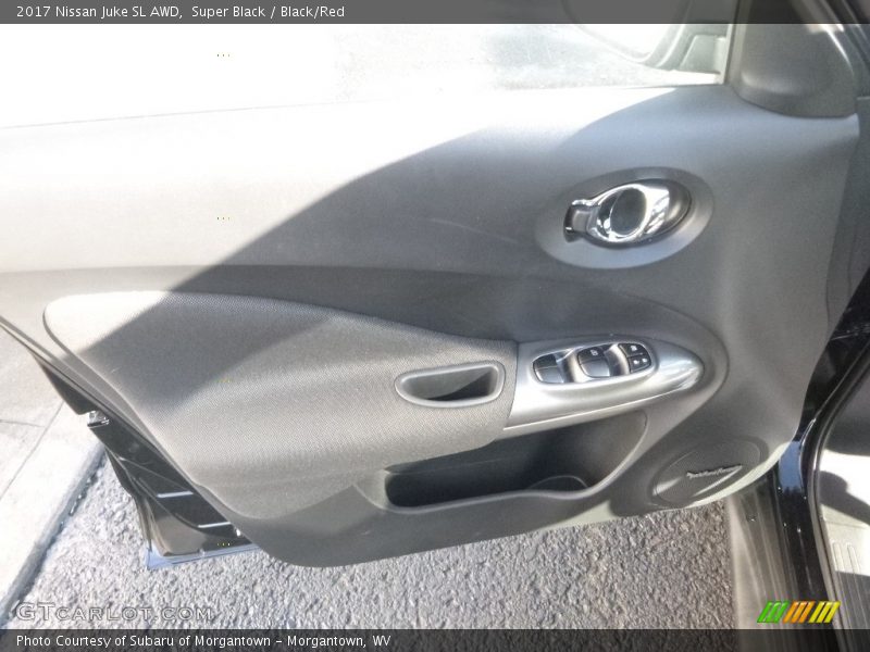 Super Black / Black/Red 2017 Nissan Juke SL AWD