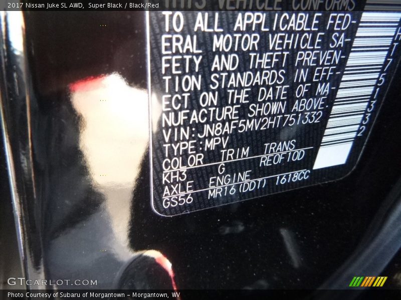 Super Black / Black/Red 2017 Nissan Juke SL AWD