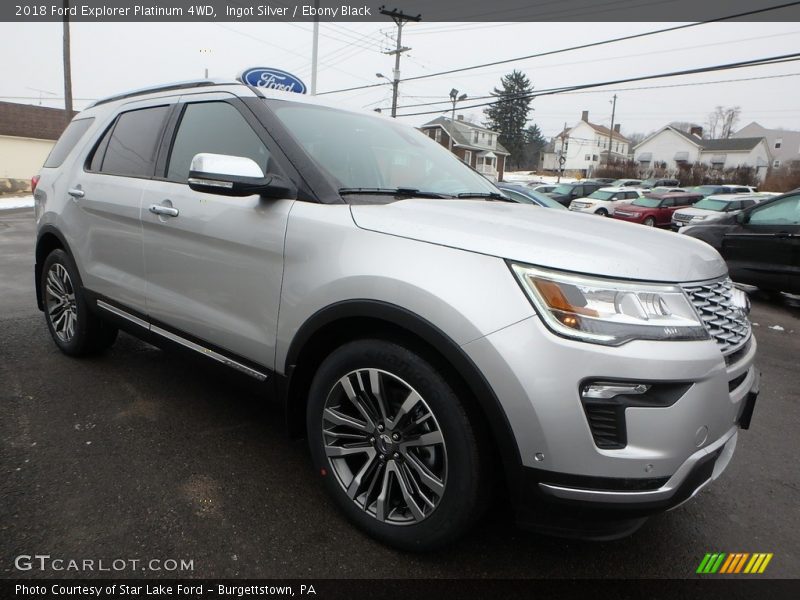 Front 3/4 View of 2018 Explorer Platinum 4WD