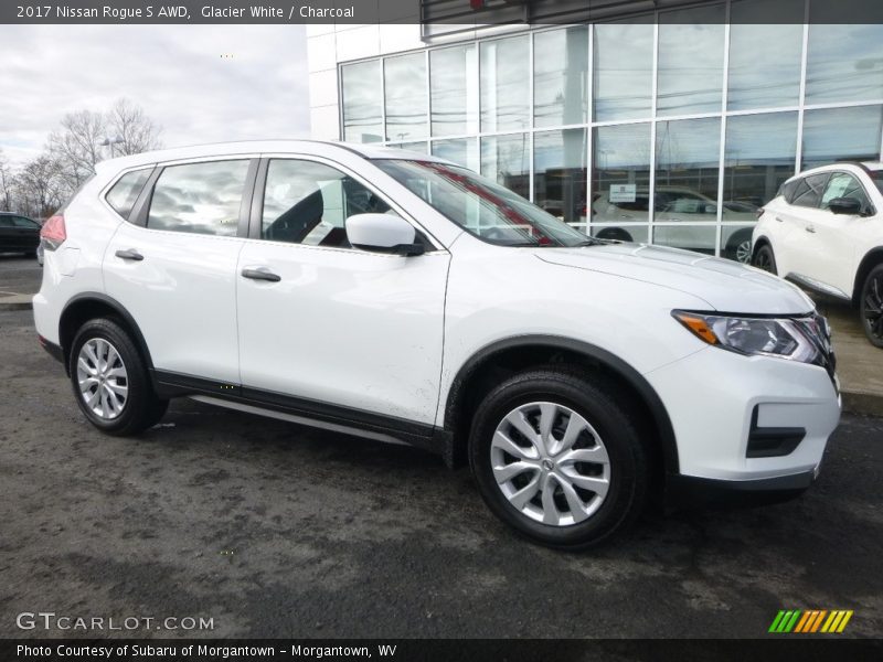 Glacier White / Charcoal 2017 Nissan Rogue S AWD