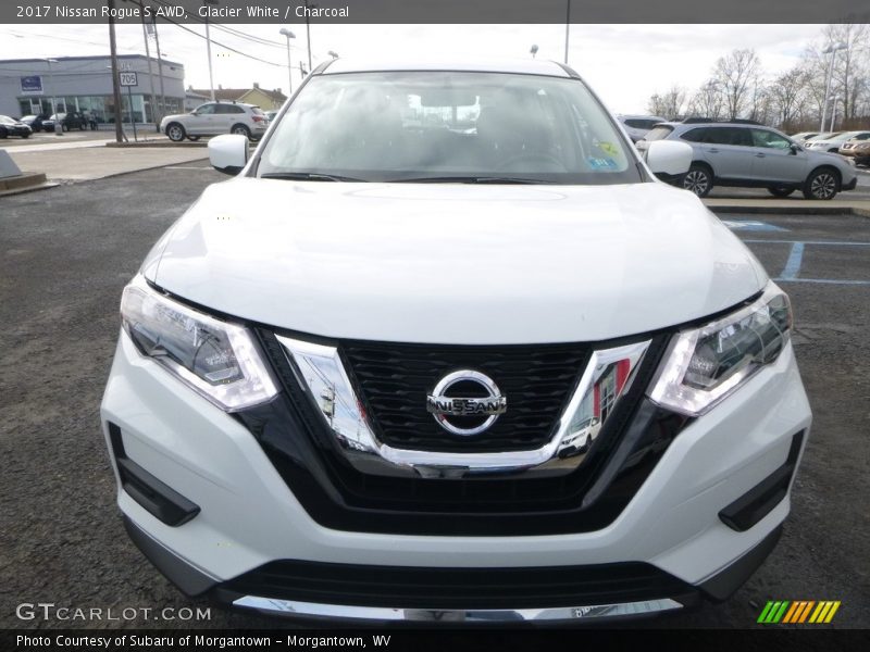 Glacier White / Charcoal 2017 Nissan Rogue S AWD