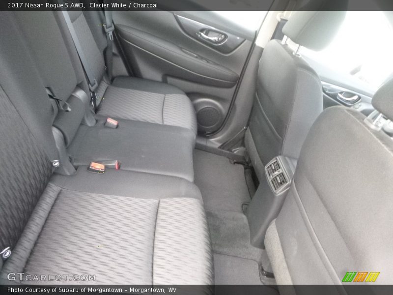 Glacier White / Charcoal 2017 Nissan Rogue S AWD