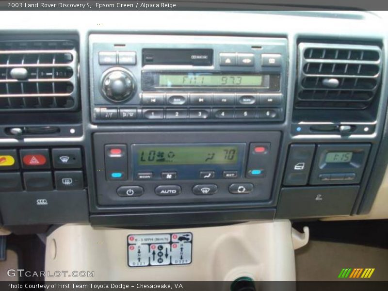 Epsom Green / Alpaca Beige 2003 Land Rover Discovery S