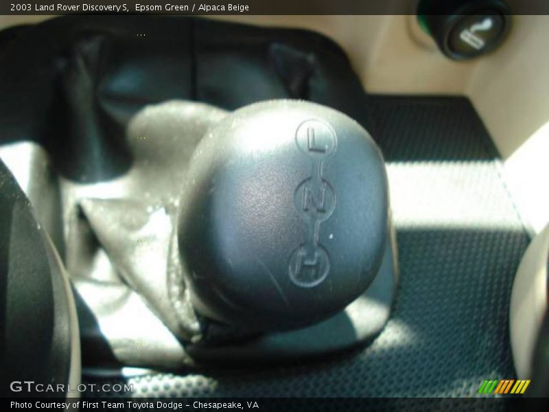 Epsom Green / Alpaca Beige 2003 Land Rover Discovery S