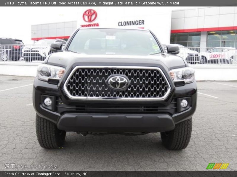 Midnight Black Metallic / Graphite w/Gun Metal 2018 Toyota Tacoma TRD Off Road Access Cab 4x4