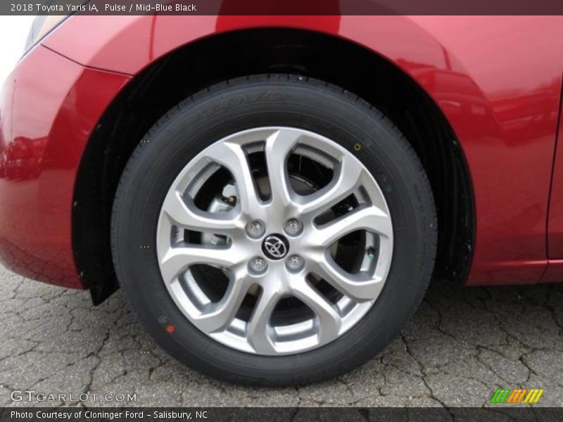 Pulse / Mid-Blue Black 2018 Toyota Yaris iA