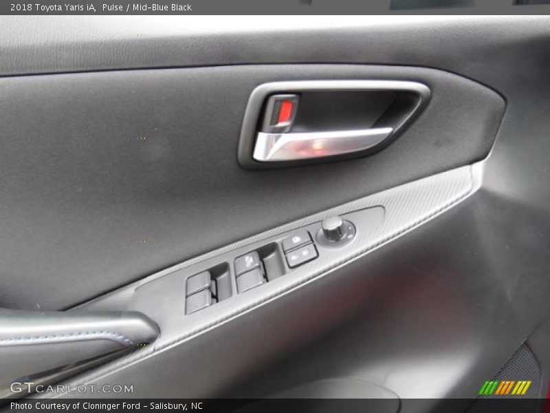 Pulse / Mid-Blue Black 2018 Toyota Yaris iA