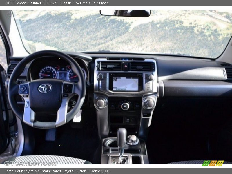Classic Silver Metallic / Black 2017 Toyota 4Runner SR5 4x4