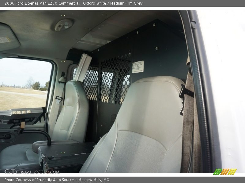 Oxford White / Medium Flint Grey 2006 Ford E Series Van E250 Commercial