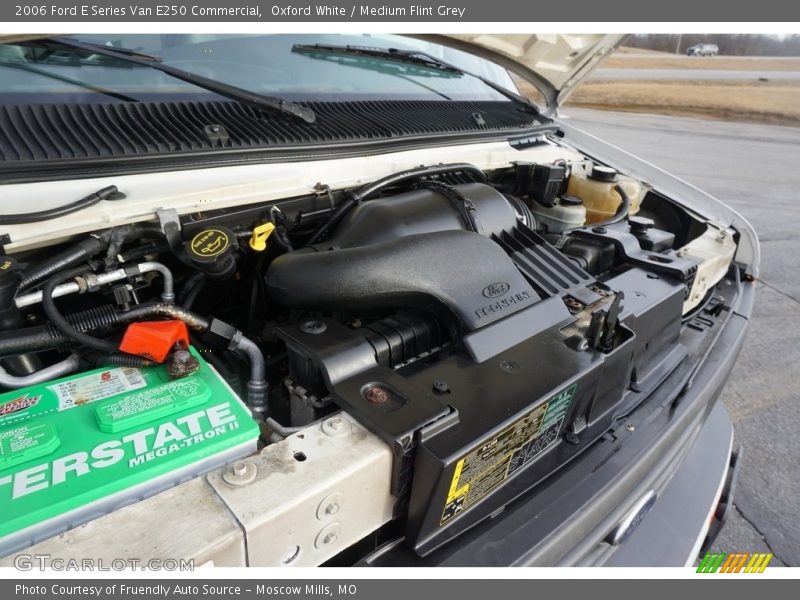 Oxford White / Medium Flint Grey 2006 Ford E Series Van E250 Commercial