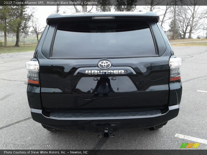 Midnight Black Metallic / Graphite 2017 Toyota 4Runner SR5