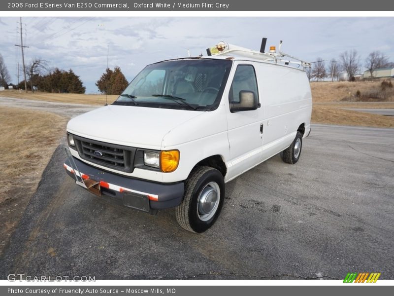 Oxford White / Medium Flint Grey 2006 Ford E Series Van E250 Commercial
