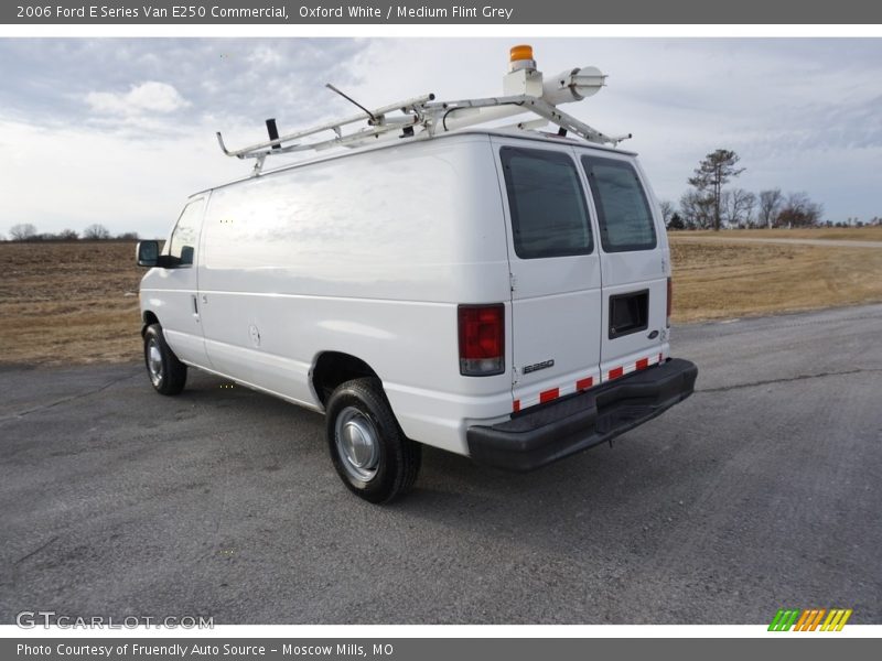 Oxford White / Medium Flint Grey 2006 Ford E Series Van E250 Commercial