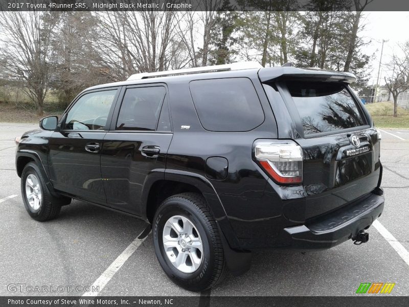 Midnight Black Metallic / Graphite 2017 Toyota 4Runner SR5
