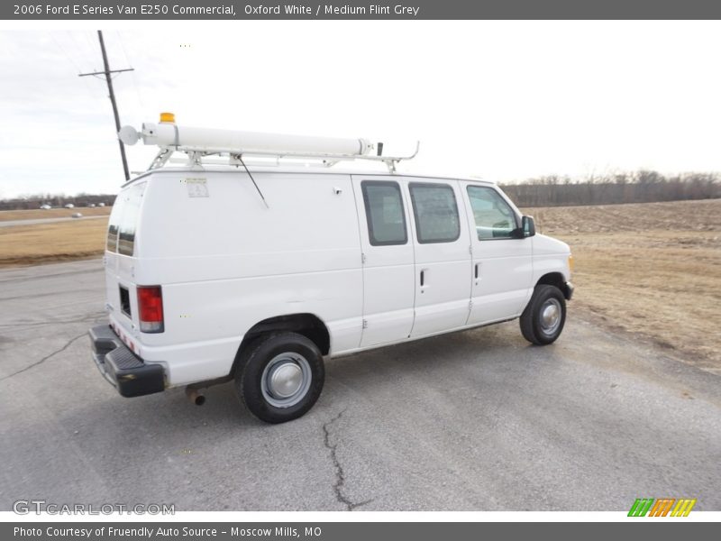 Oxford White / Medium Flint Grey 2006 Ford E Series Van E250 Commercial
