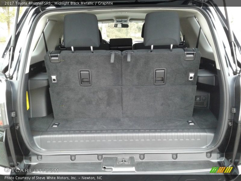  2017 4Runner SR5 Trunk