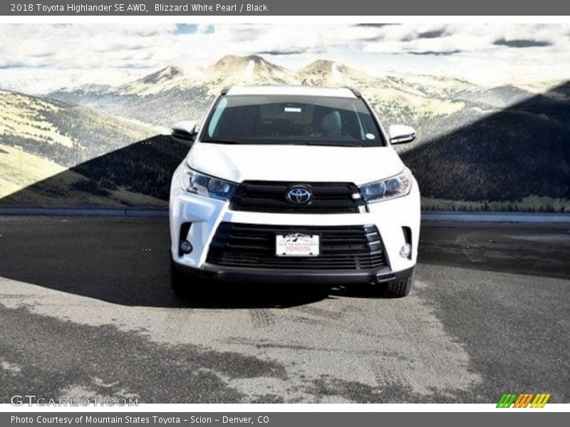 Blizzard White Pearl / Black 2018 Toyota Highlander SE AWD