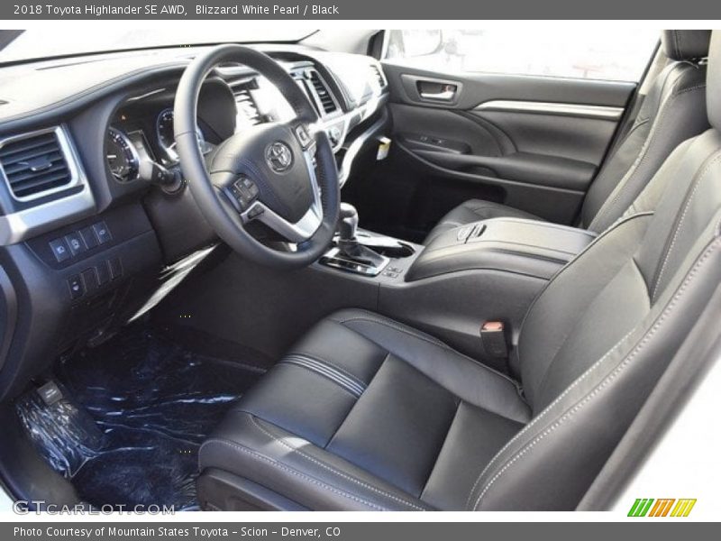 Blizzard White Pearl / Black 2018 Toyota Highlander SE AWD