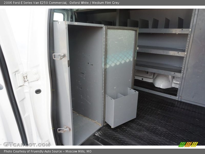 Oxford White / Medium Flint Grey 2006 Ford E Series Van E250 Commercial