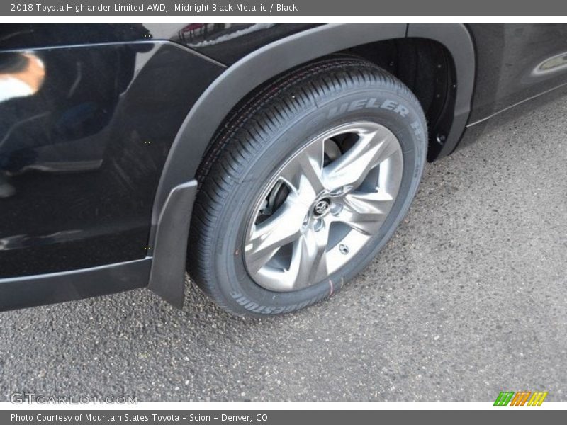 Midnight Black Metallic / Black 2018 Toyota Highlander Limited AWD