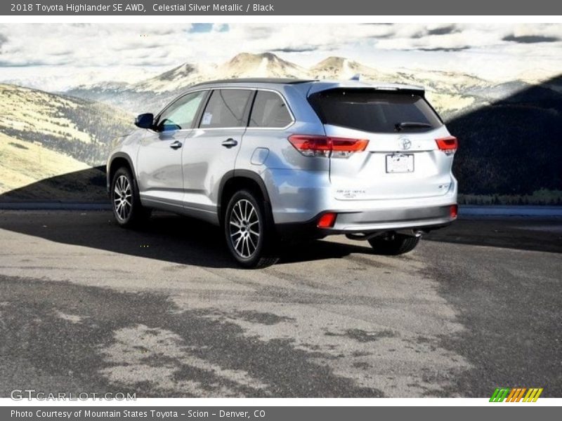 Celestial Silver Metallic / Black 2018 Toyota Highlander SE AWD