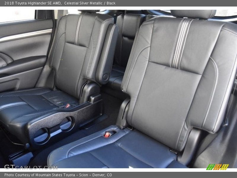 Celestial Silver Metallic / Black 2018 Toyota Highlander SE AWD
