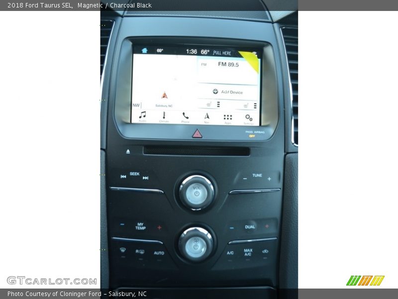 Magnetic / Charcoal Black 2018 Ford Taurus SEL