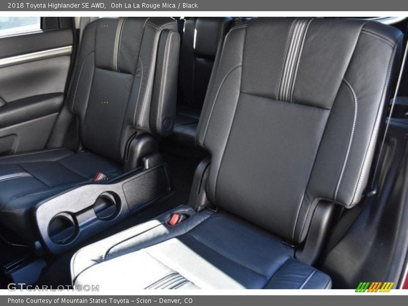 Ooh La La Rouge Mica / Black 2018 Toyota Highlander SE AWD