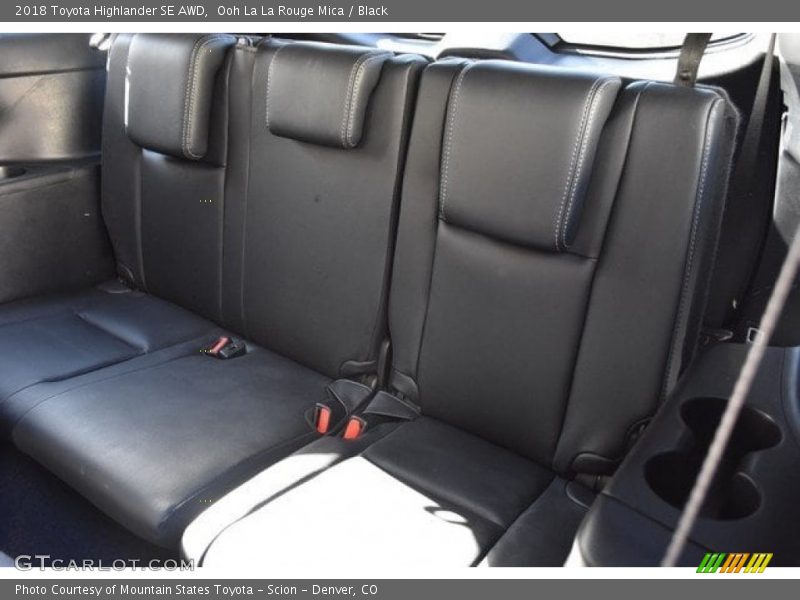 Ooh La La Rouge Mica / Black 2018 Toyota Highlander SE AWD