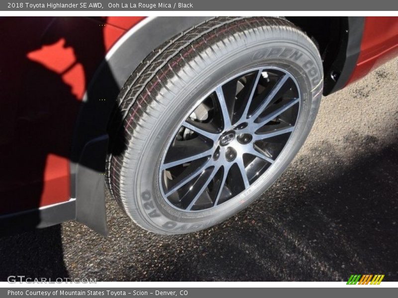 Ooh La La Rouge Mica / Black 2018 Toyota Highlander SE AWD