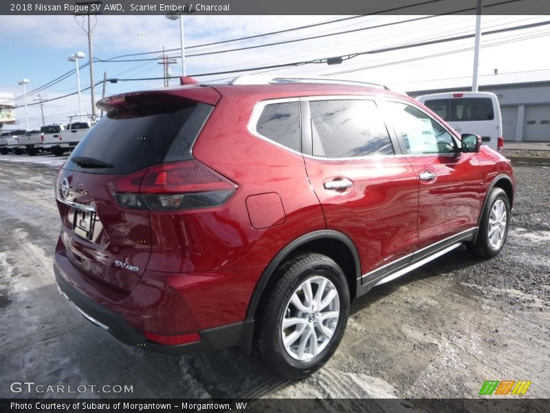 Scarlet Ember / Charcoal 2018 Nissan Rogue SV AWD